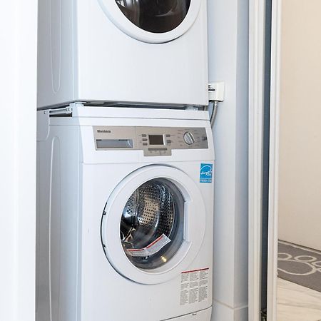 Globalstay. Amazing Downtown Apartments Торонто Екстериор снимка