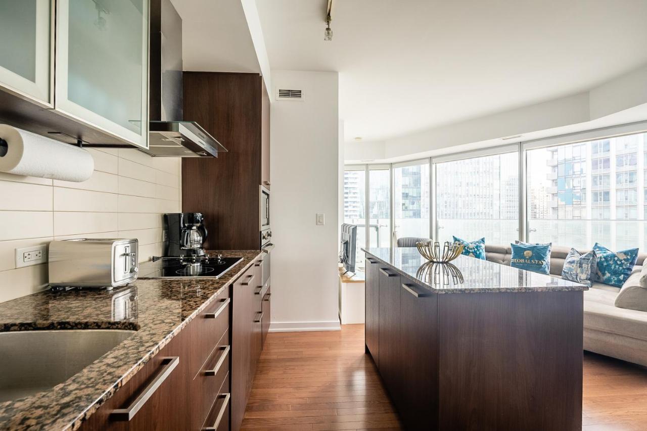 Globalstay. Amazing Downtown Apartments Торонто Екстериор снимка