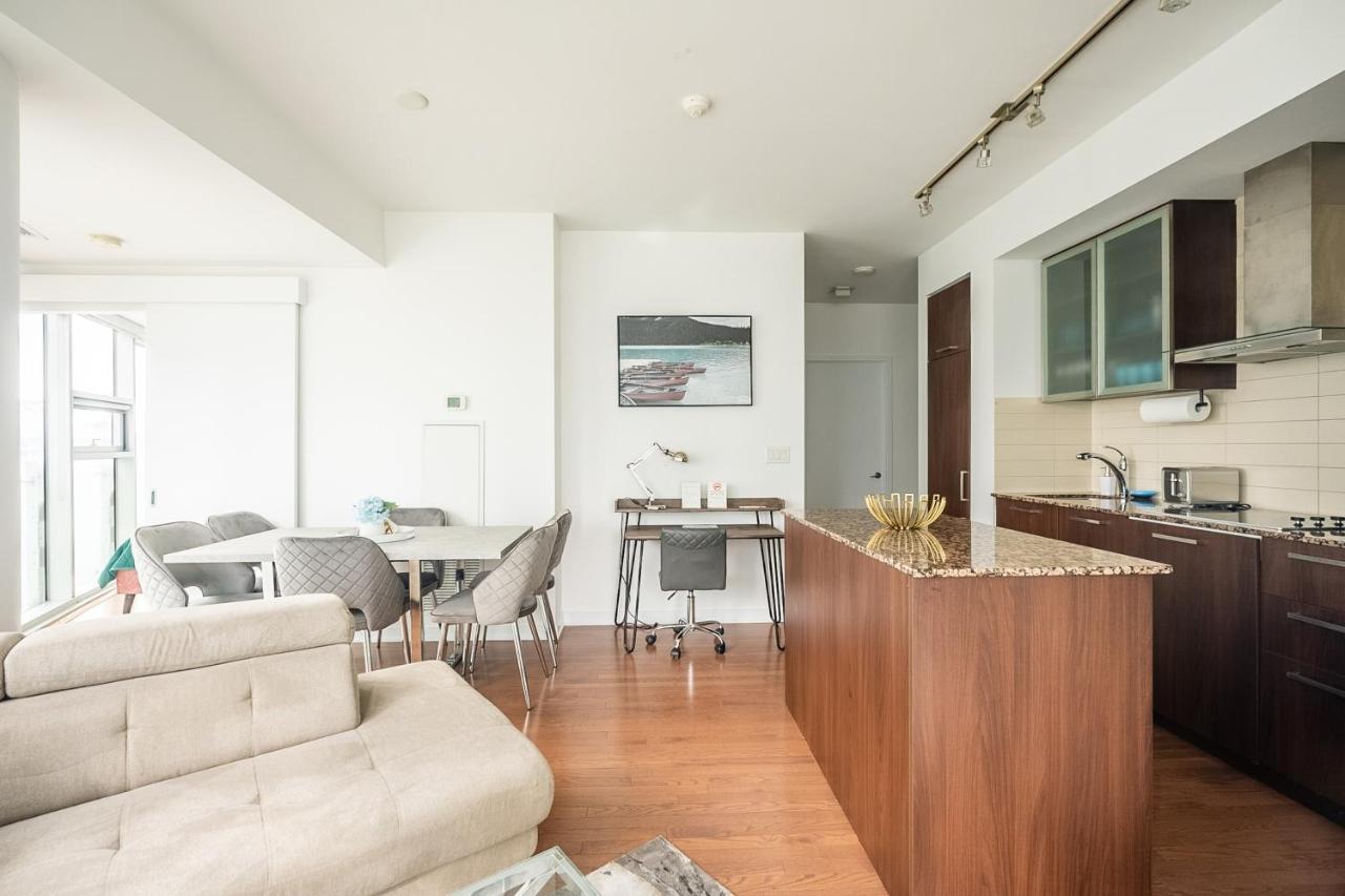 Globalstay. Amazing Downtown Apartments Торонто Екстериор снимка